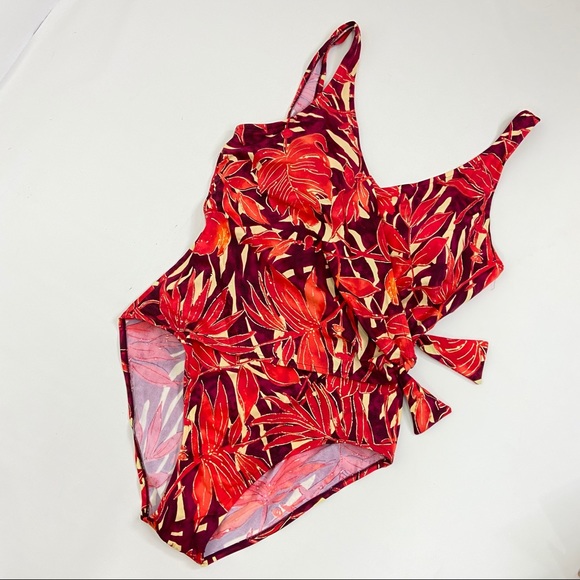 Islander Other - Islander red orange side tie one piece swimsuit